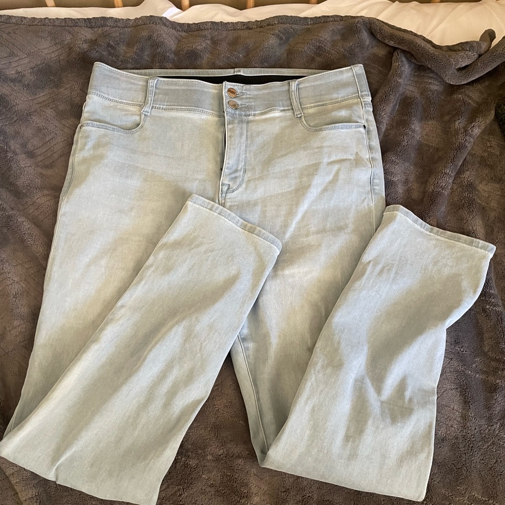 Nine West Women's Tummy Control Straight Leg Jeans